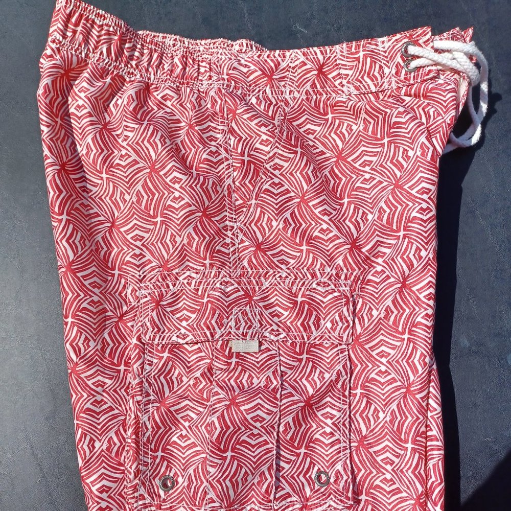 Old Navy DEEP POCKETS Swim Trunks M – Red/White